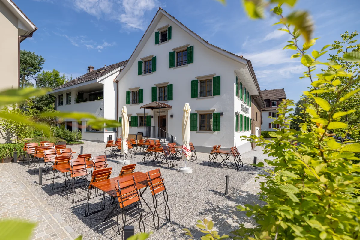 Eine Gartenwirtschaft.